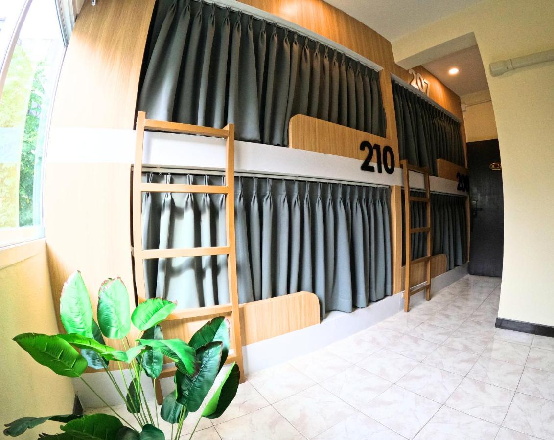 Kpop Hostel Karon Ngoại thất bức ảnh