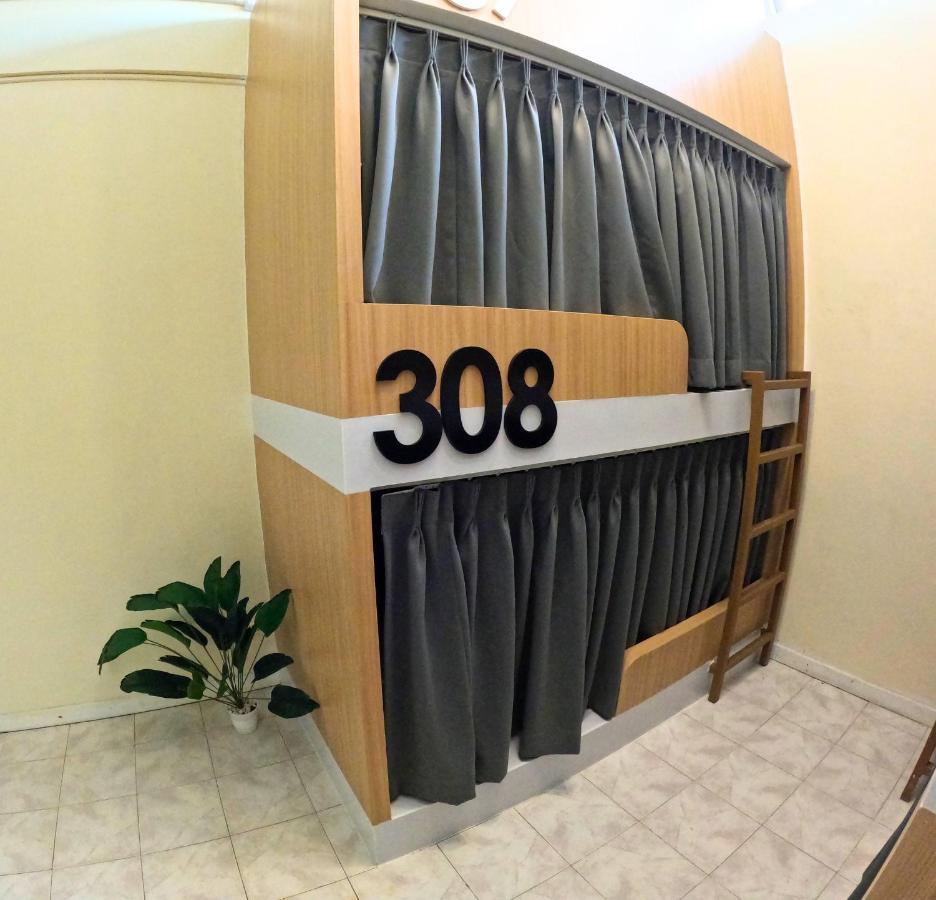 Kpop Hostel Karon Ngoại thất bức ảnh