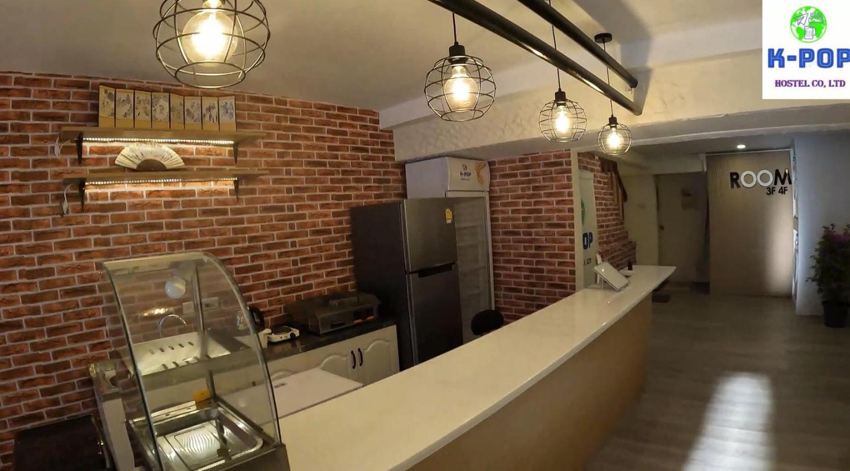 Kpop Hostel Karon Ngoại thất bức ảnh