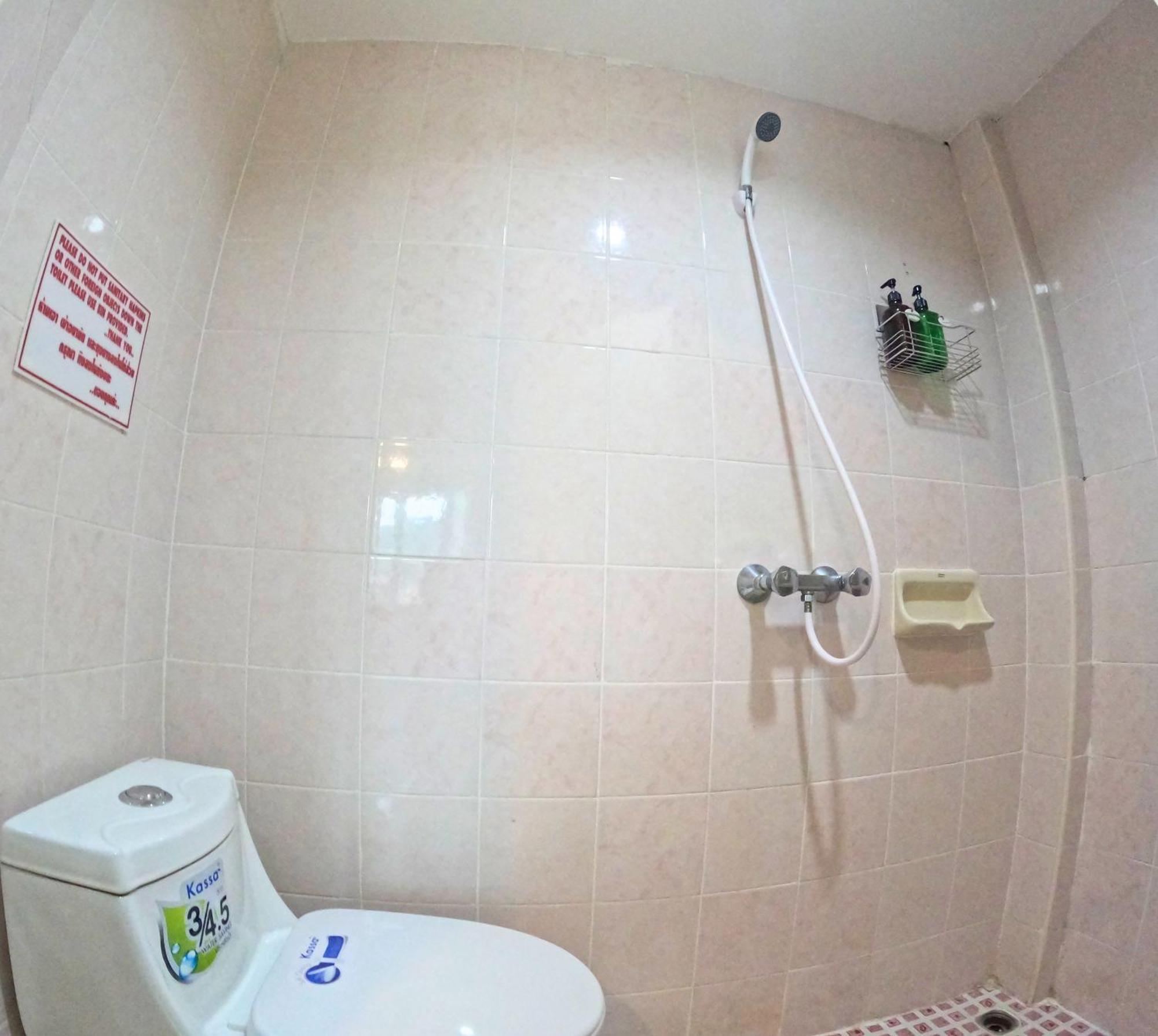 Kpop Hostel Karon Ngoại thất bức ảnh